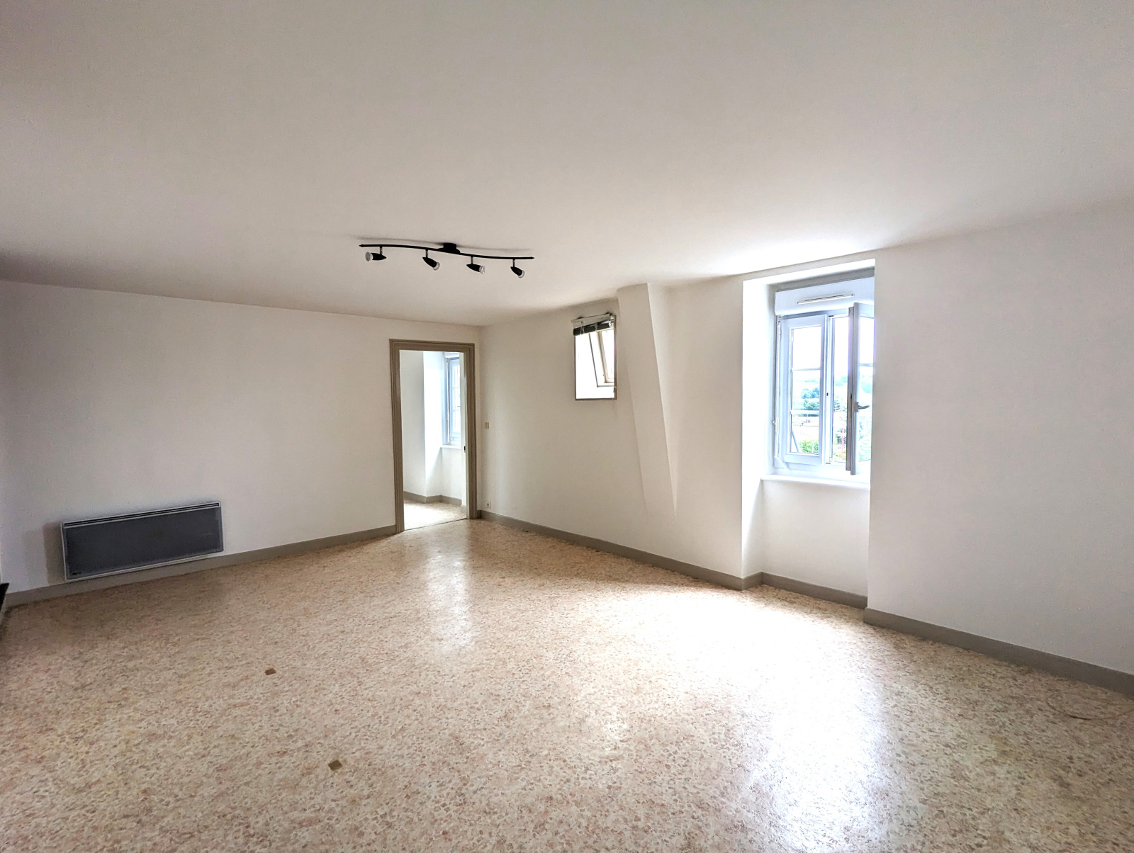 Image_, Appartement, Saint-Palais, ref :G-0023