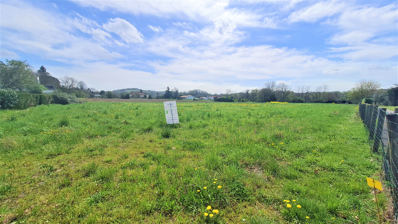 Image_, Terrain agricole, Osserain-Rivareyte, ref :318