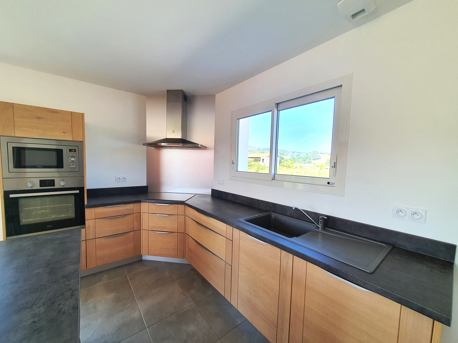 Image_, Maison, Béhasque-Lapiste, ref :G-232