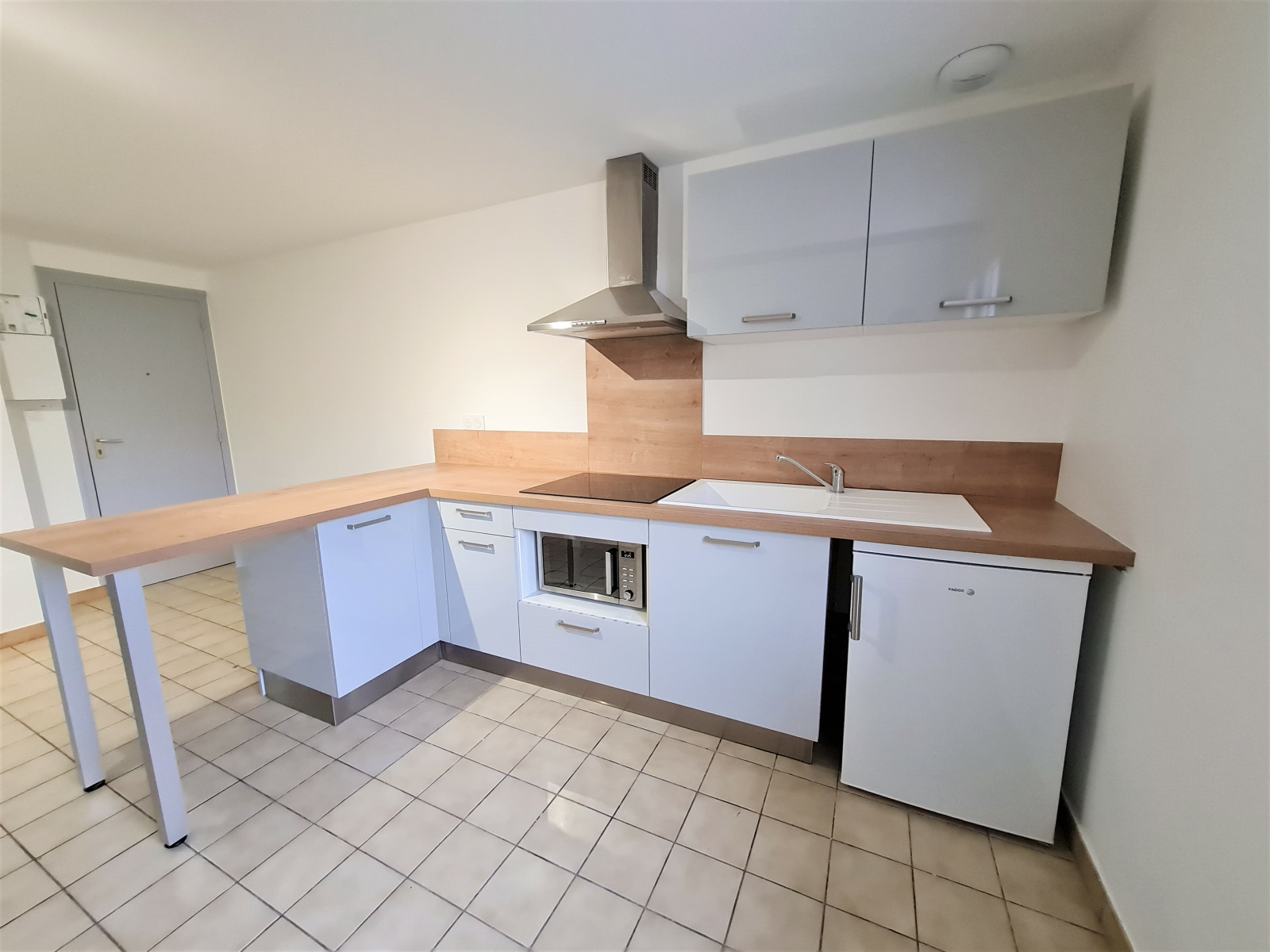 Image_, Studio, Saint-Palais, ref :G-208